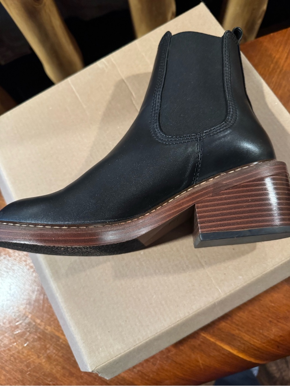 Steve Madden Black "LAURELY" Shoe Box - Picture 4 of 7